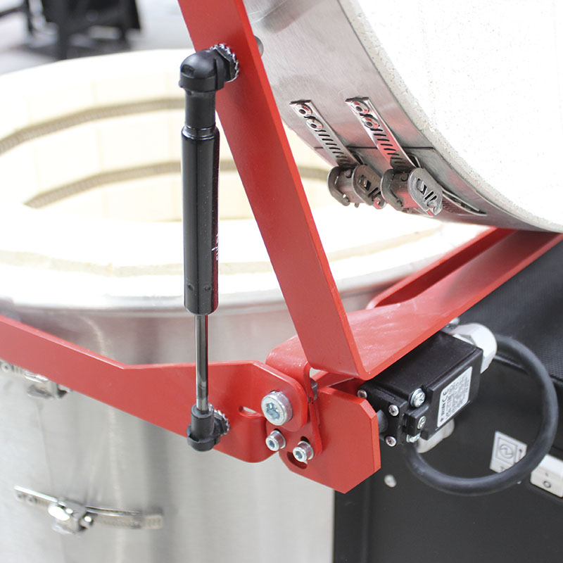 Pokrywa-z-amortyzatorem-gazowym-i-wylacznikiem-krancowym